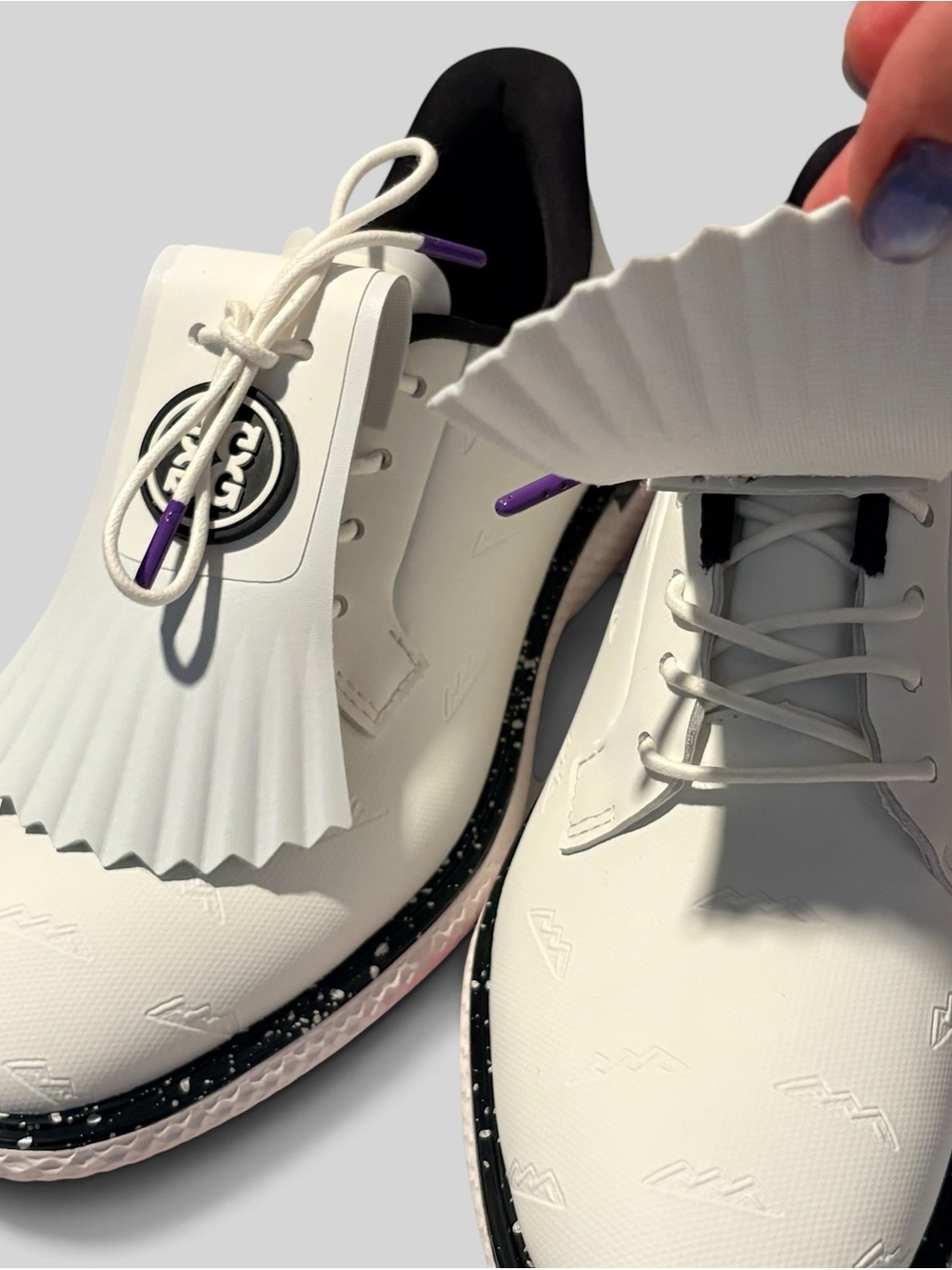 G/Fore G4 Kiltie Gallivan2r Golf Shoe Sneaker LADIES 7 White Black Sparkles - Picture 9 of 9